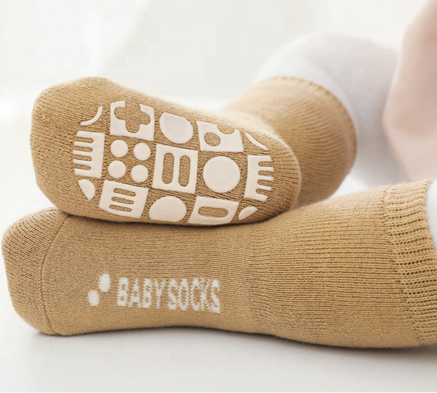 Custom Gift Set Newborn Funny Text Cute Boy & Girl Organic Cotton Rubber Soles Anti Bottom Non Slip Baby Socks Kids Socks