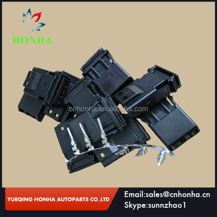 4 Pin JAE male connector MX19004P51 terminals OEM Automotive electronics 040 contacts small unsealed connectors MX19 Series