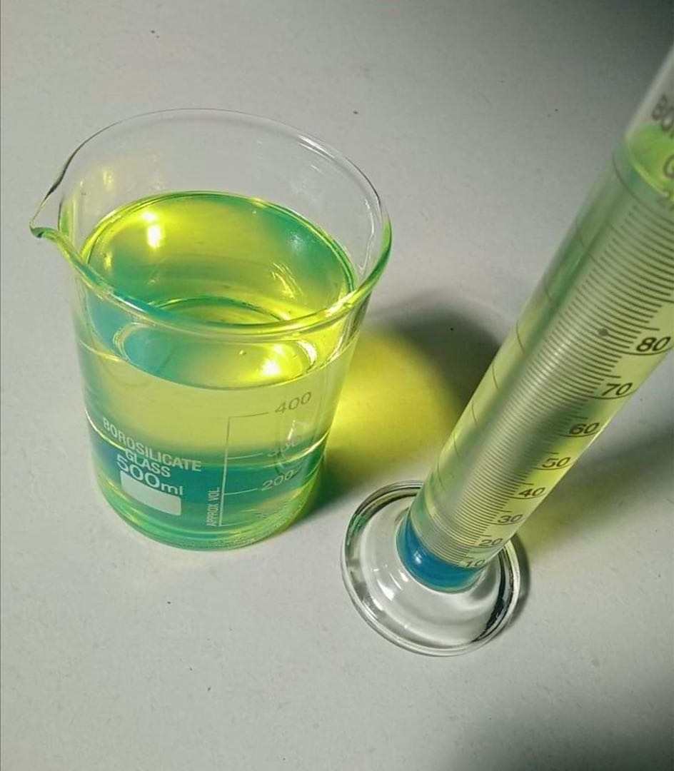 Fluorescent green yellow blue diesel dye lubricating dye gasoline oil dye