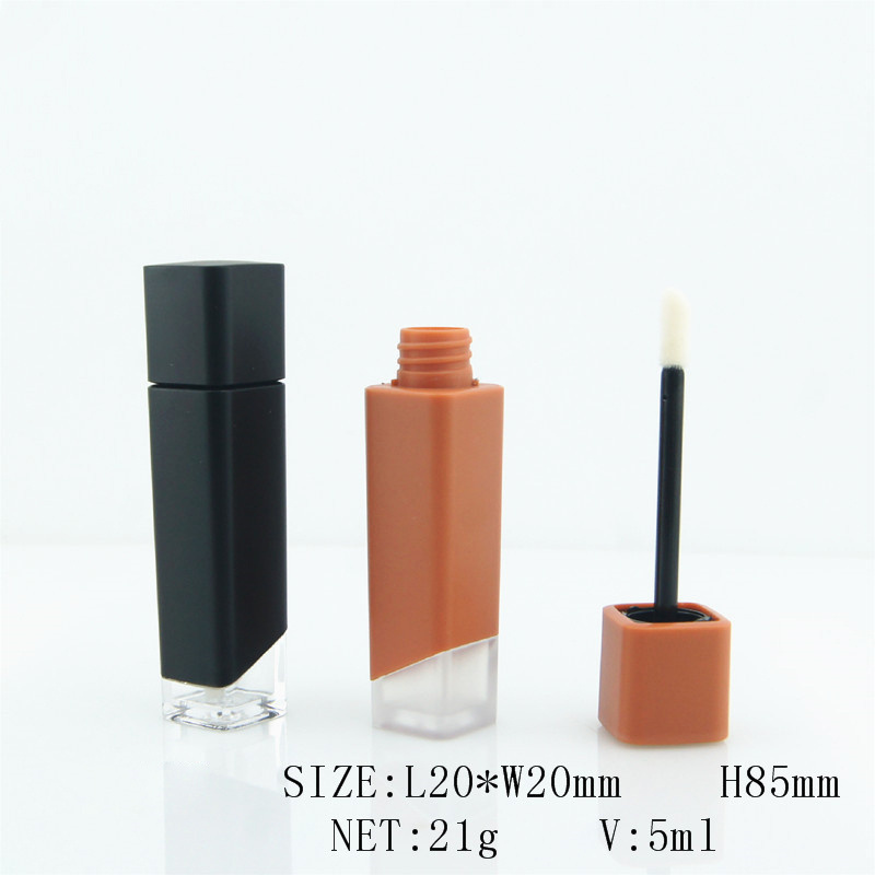 Stock wholesale  lip gloss tube  empty lip gloss containers 5ml Custom cosmetic packaging lip gloss packaging