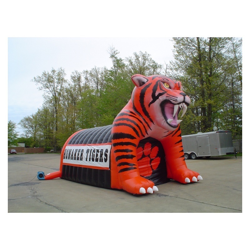 Inflatable wolf tunnel customized inflatable tunnel advertising gate entrance arch for football competition