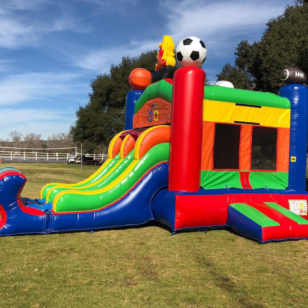 Wholesale PVC Inflatable 3 in 1 Dual Lane Sport Combo Jumper with slide for sale inflatable moonwalk bounce house with slide