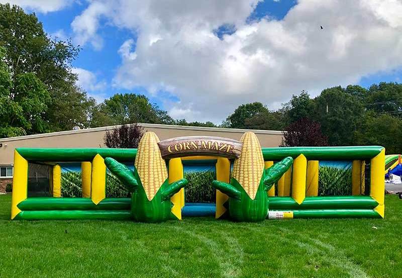 Commercial giant bounce house maze Challenge blow up maze bounce house maze bouncy castle  for sale