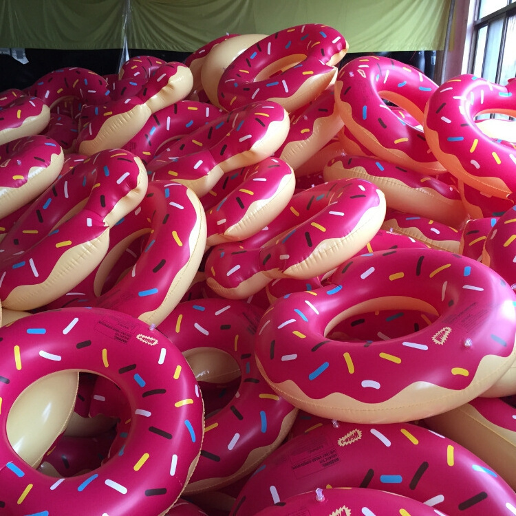 Inflatable PVC donut pool float swim ring