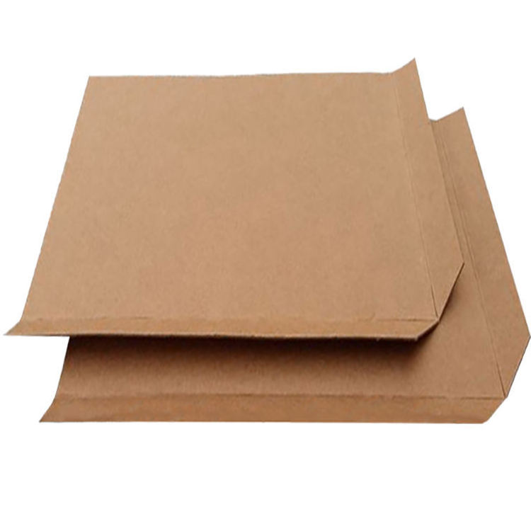 Cardboard paper slip sheet for transportation