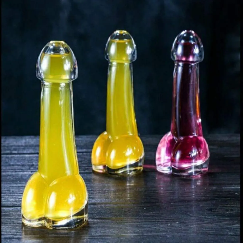 Unique Shaped Party Drinking Coffee Tea Bar Novelty Cocktail Water Penis Glass Cup Whiskey Glasses with Cigar Holder