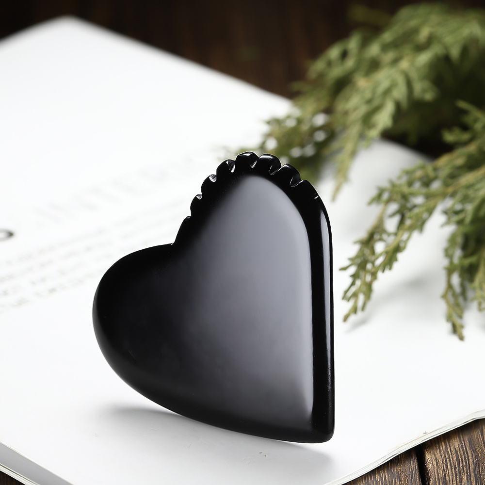 Black Bianstone Heart Shaped Guasha Board Facial Oil Absorbing Roller Portable Massager Gua Sha Beauty Instrument