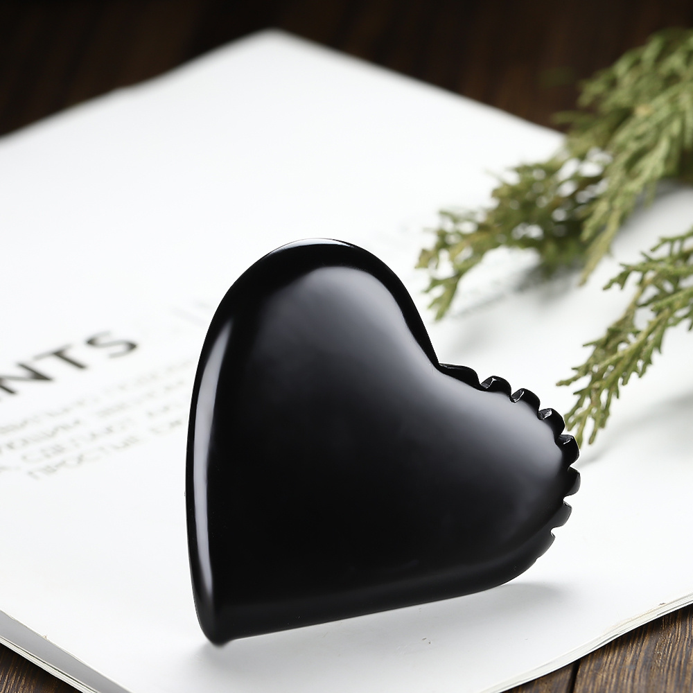 Black Bianstone Heart Shaped Guasha Board Facial Oil Absorbing Roller Portable Massager Gua Sha Beauty Instrument