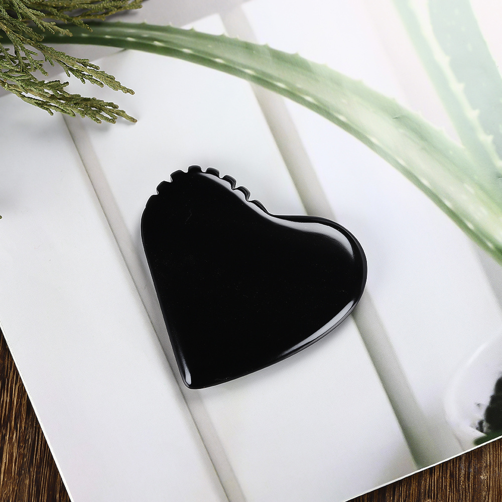 Black Bianstone Heart Shaped Guasha Board Facial Oil Absorbing Roller Portable Massager Gua Sha Beauty Instrument