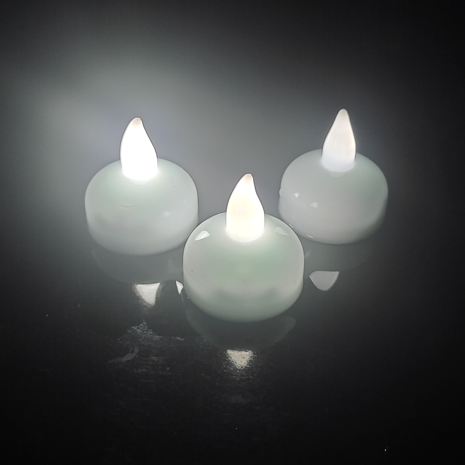 Newish party holiday home decor waterproof tea lights electrical mini floating led candles in water