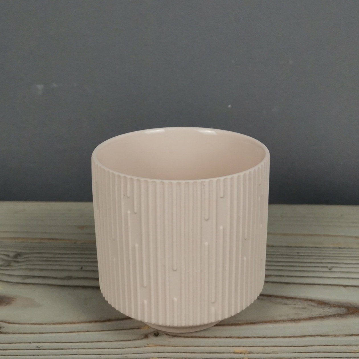 Meteor vertical stripe matte aromatherapy tea light nordic ceramic candle holder jar candle cup