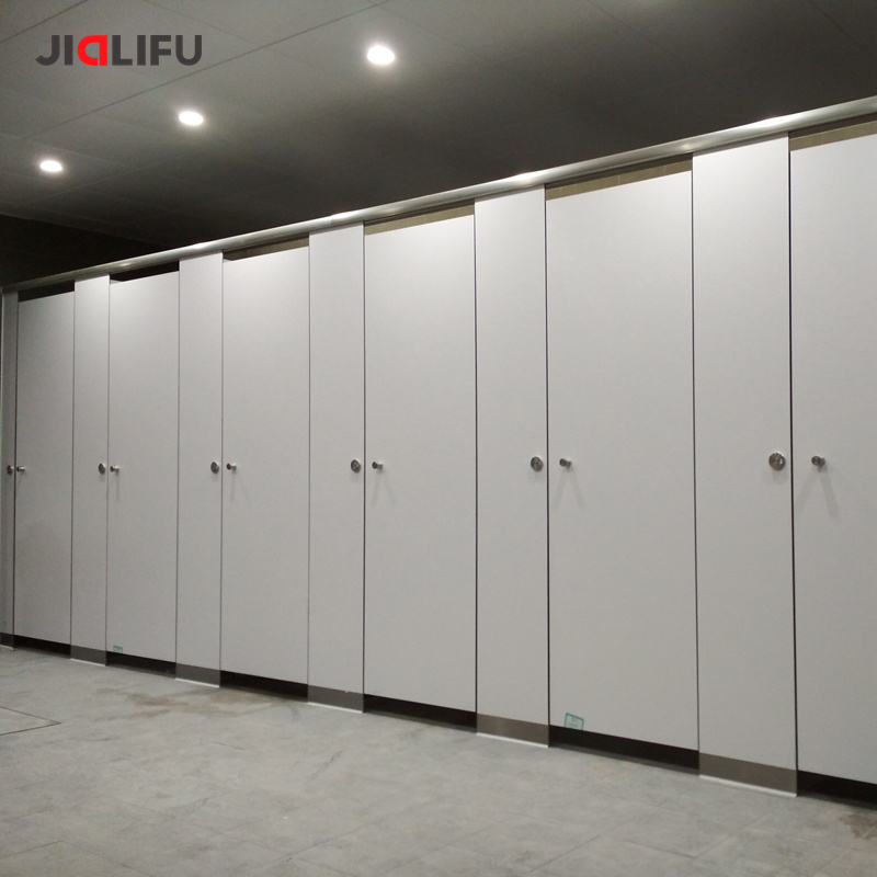 Grand Palace hotel changing room design toilet and shower partition doors