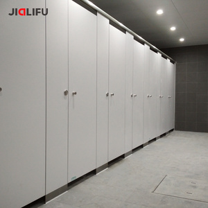 Grand Palace hotel changing room design toilet and shower partition doors