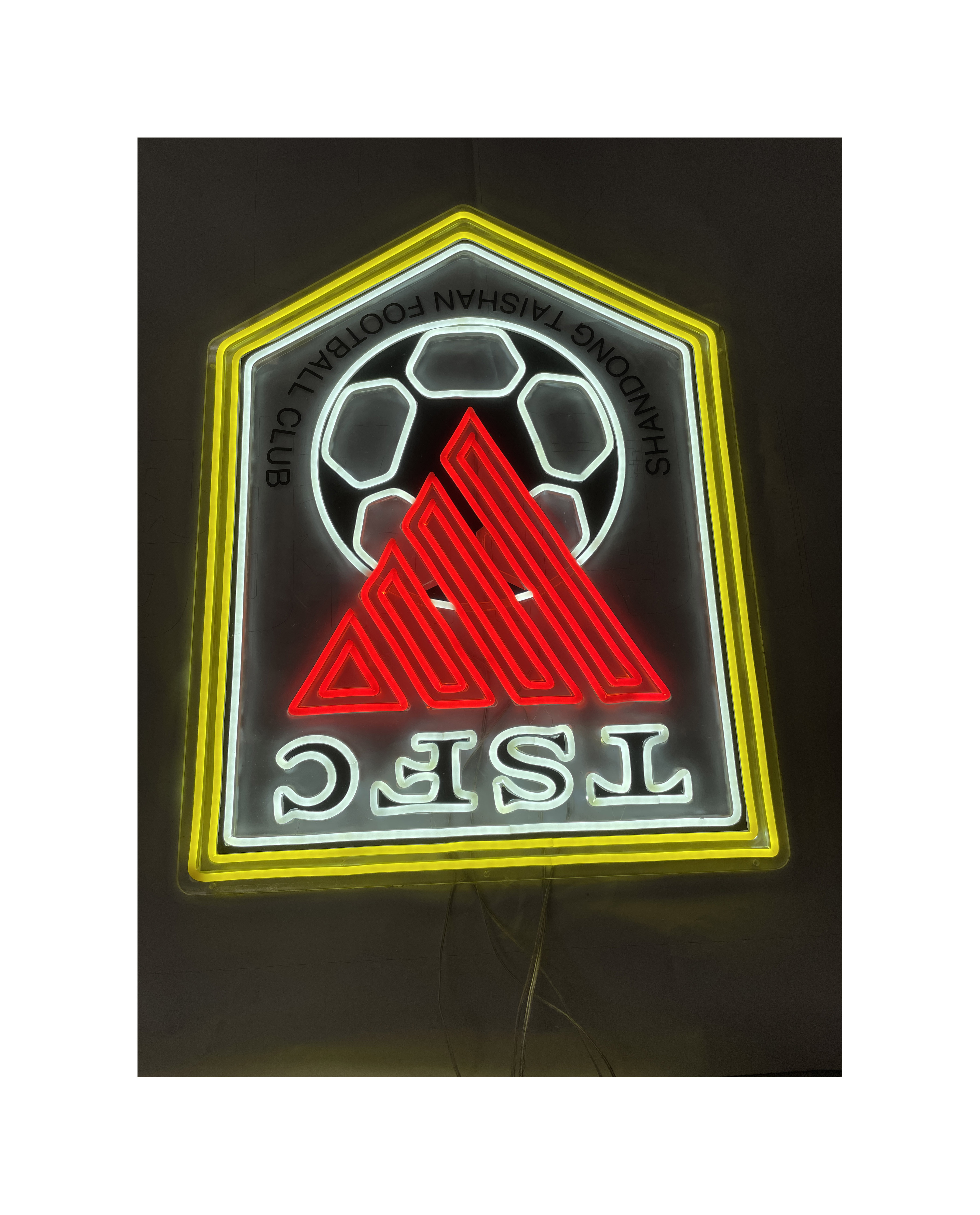 The latest trendy neon lights, illuminated characters, exhibition halls, image walls, bars, etc