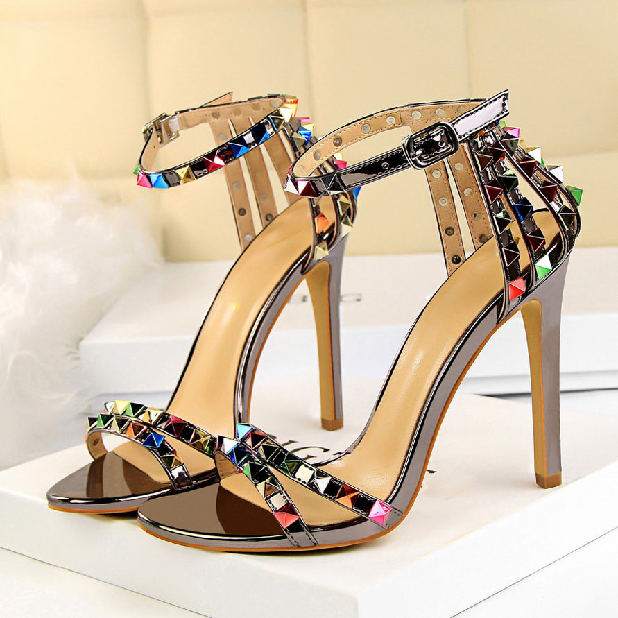 2022 Women's High Heels Rivets Studded Lady Sandals Stiletto Gladiator Pumps Stripper Summer Fetish Platform Shoes Sandal