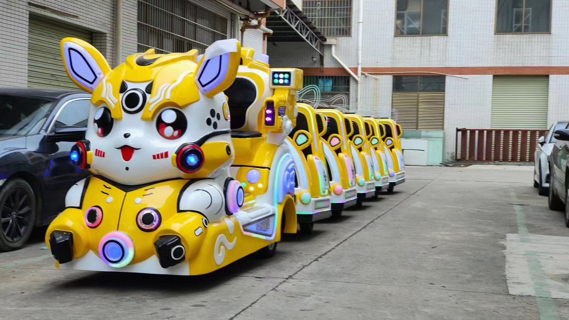 2024 Popular Factory Manufacturer  Entertainment kiddie Rides Battery Operated Trackless Tourist Train for sale