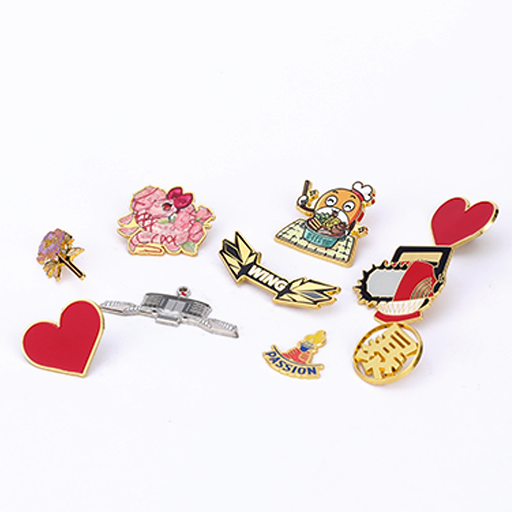 Design Souvenir Gift badges Magnetic Pins Gold Plate Enamel Metal Badges 3d Zinc Alloy Custom Badges Lapel Pin