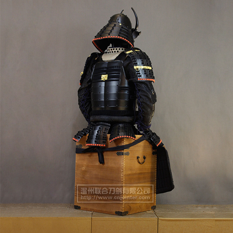 Wholesale ancient Japanese armor Samurai armour