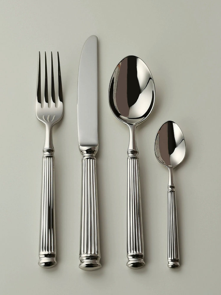 New Design Roma Style  Ribbed Handle Morden Stainless Steel Cutlery Set