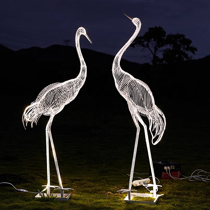 High Quality Abstract Dinner Art Animal Statue Home Garden Outdoor Decoration Large Luminous Deer Stainless Steel Sculpture