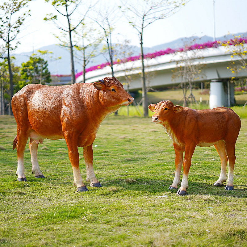 Handmade Artificial Life Size Large Fiberglass Resin Crafts Cow Statue Sculpture For Park Decoration