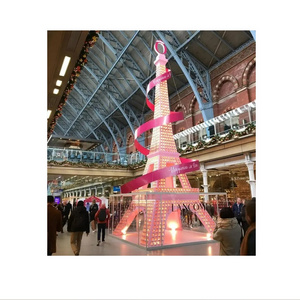 Huge statue of the Eiffel decor Tower in shopping square sculpture to France