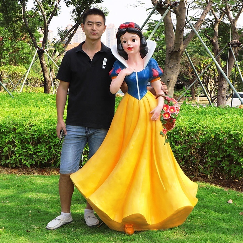 Life Size Fiberglass Statue of Snow White and The Seven Dwarfs