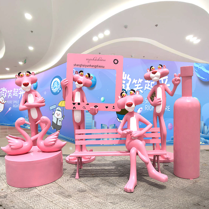 Custom Manufacturer Design Character Sculpture Character Pink Panther Decoration Statue