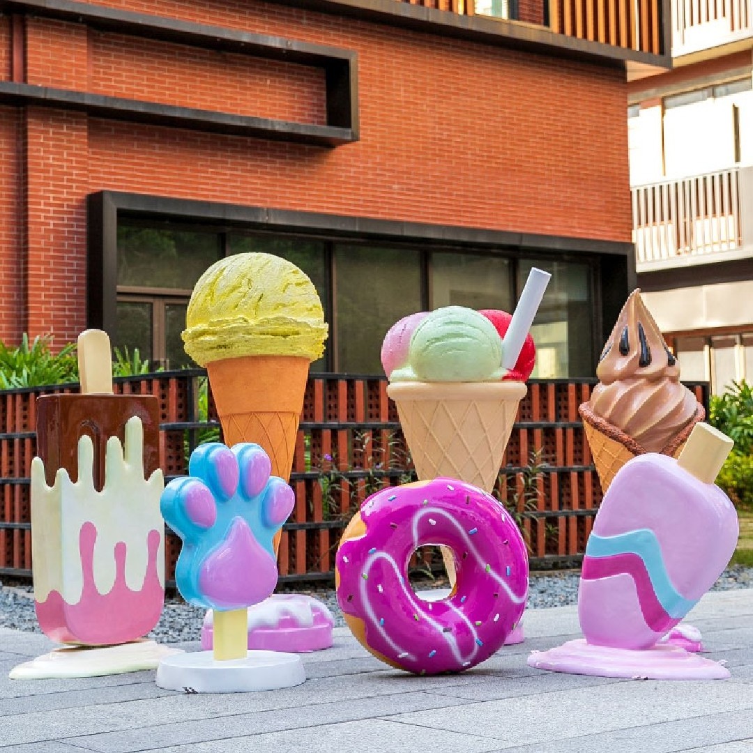 Outdoor giant ice cream cones sculpture fiber glass sculpture for party decoration