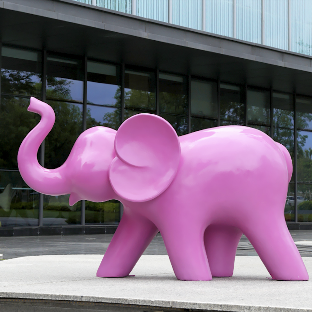 Outdoor Home Decoration Sculpture Contemporary Pop Art Sculpture FRP Resin Elephant Sculpture Decoration Factory Direct Sales