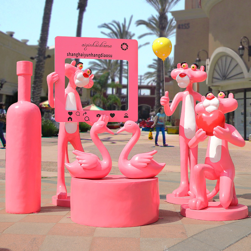 FRP Pink Panther Statue Customized Outdoor Shopping Mall Pink Panther Animal Sculpture