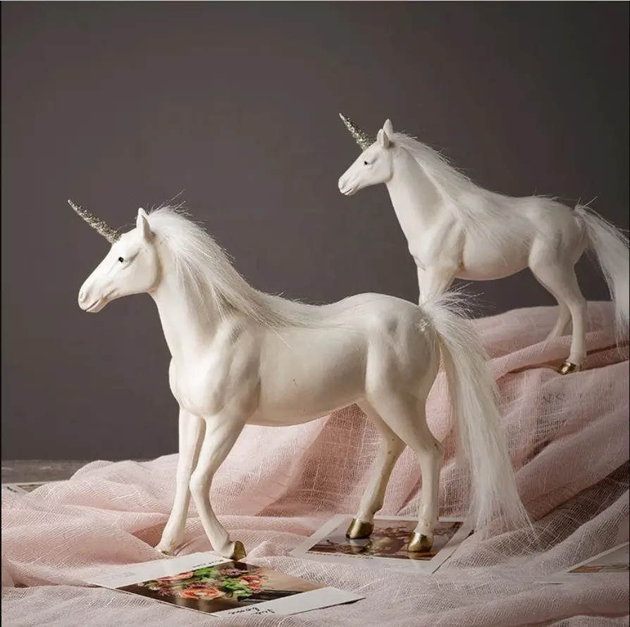 Custom New wedding birthday props glass fiber pegasus statue unicorn pop art sculpture large outdoor landscape decoration