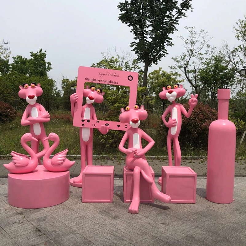 FRP Pink Panther Statue Customized Outdoor Shopping Mall Pink Panther Animal Sculpture