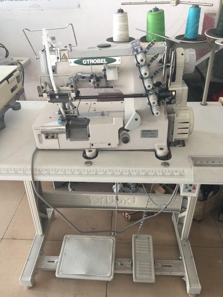 Gtrobel GDB-500-01CB/IT Direct Drive High-speed Interlock Industrial Sewing Machine