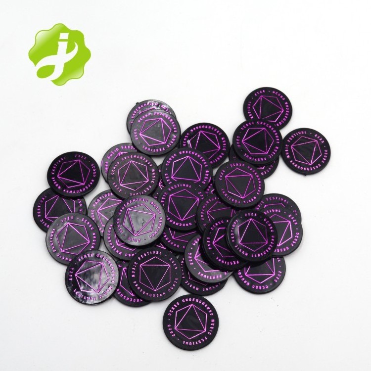 eco-friendly bulk packing custom logo printed and color plastic game token coin