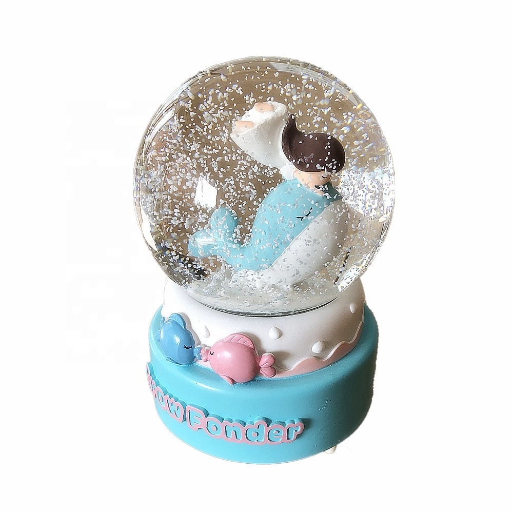 Glitter Snow Flake Water Ball Resin Dolphin Snow Globe