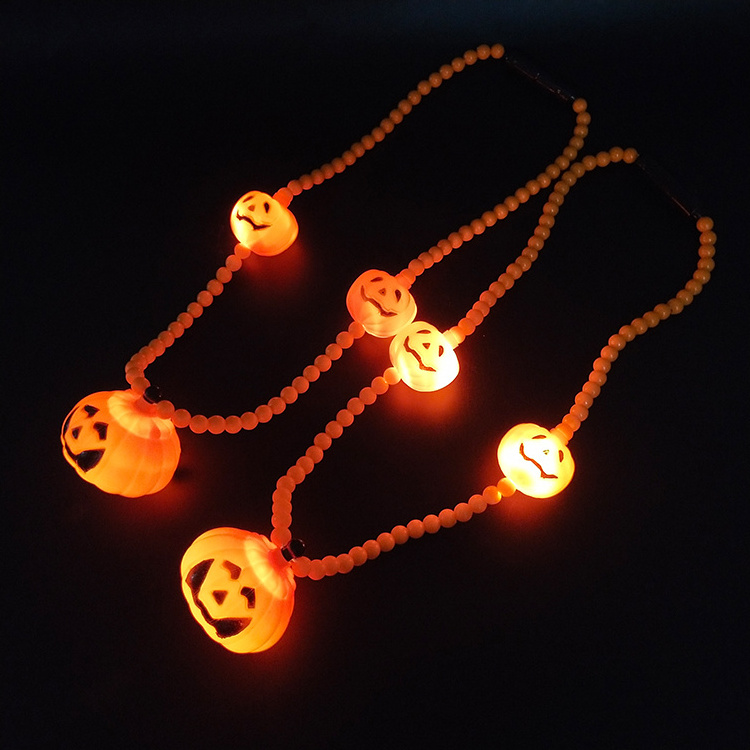 Halloween Mardi Gras Party Decoration LED Pumpkin Beads Necklace Light Up Pumpkin Halloween Glowing LED Necklace