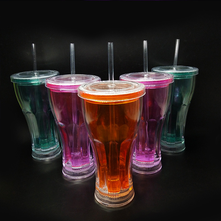 Bar Party Supplies 500ML Colorful LED Straw Cup Plastic Double Wall LED Light Up Tumbler With Lid And Straw