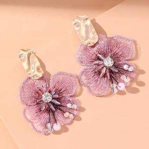 Kaimei 2022 new hand-wound crystal flower embroidery bohemia fairy earrings women's diamond fashion cloth flower dangle earrings