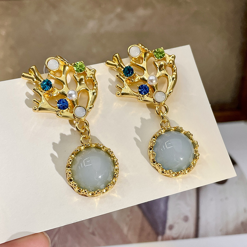 Kaimei Fashion Jewelry Medieval retro sparkling diamond tree branch earrings 18k real gold plated green glass crystal earrings