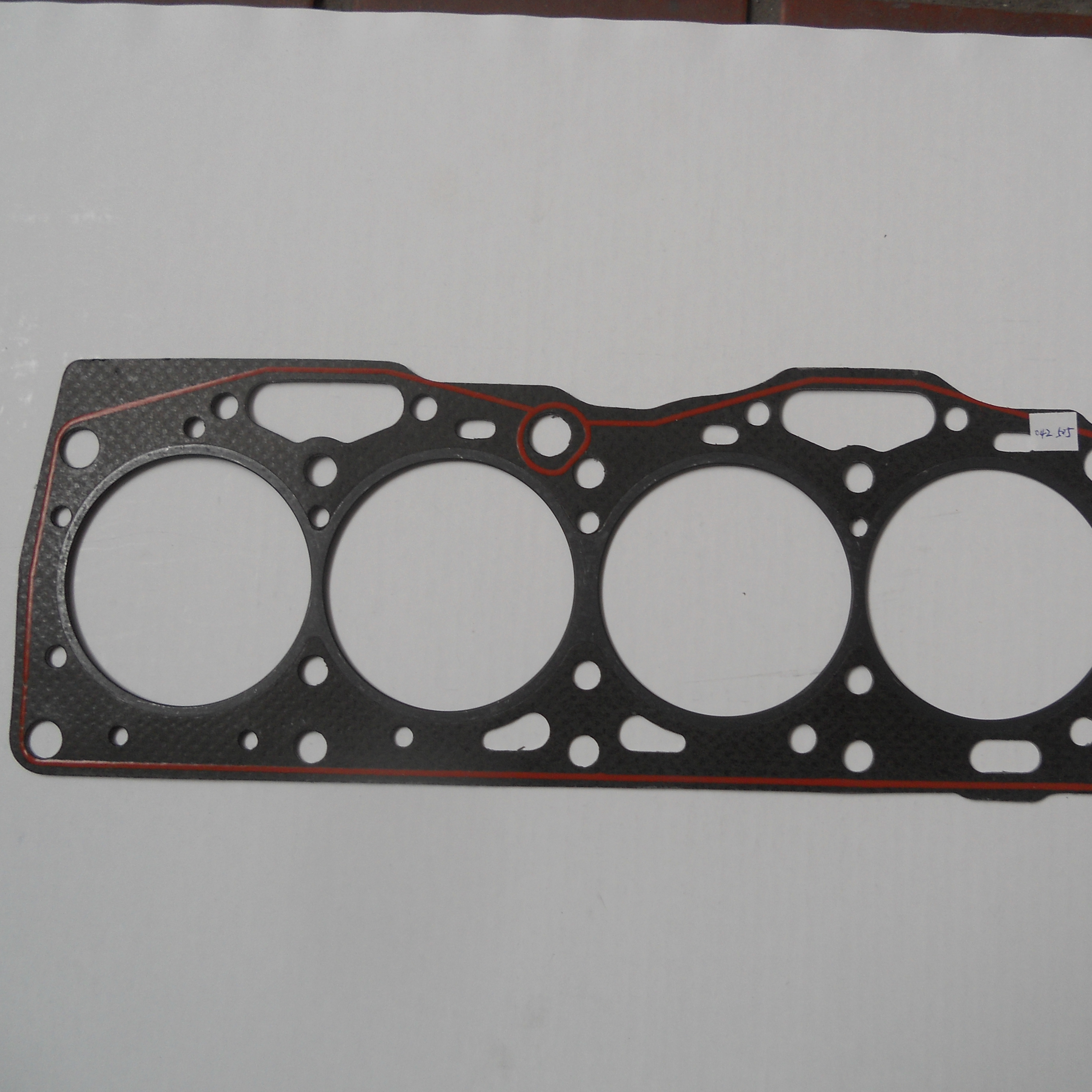 Auto Engine Parts Cylinder Head Gasket For FIAT Cars 3002619400 metal material OEM 7667675