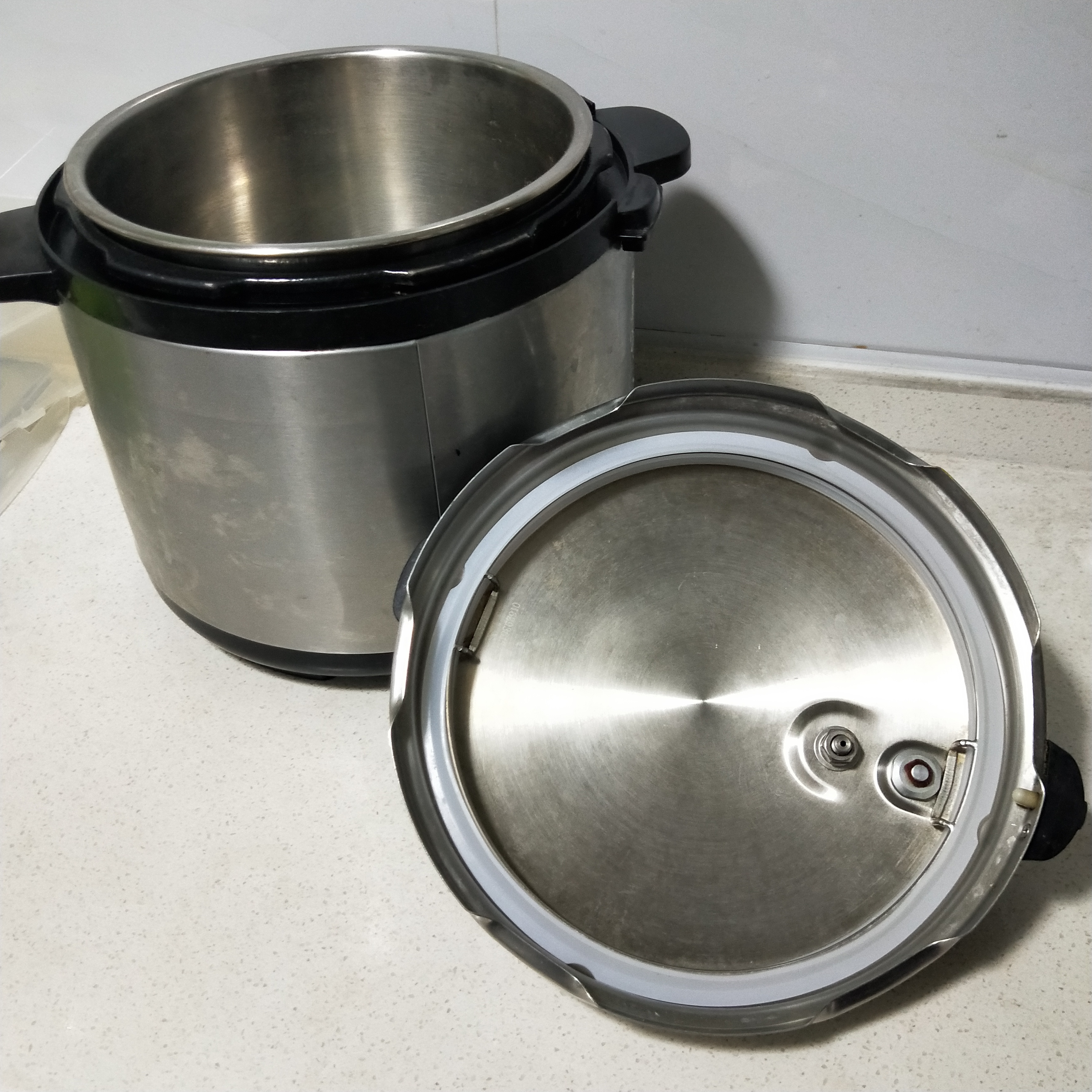 China Supplies Non-Toxic Food Grade Silicone Sealing Ring, Which can be used in Pressure Cooker