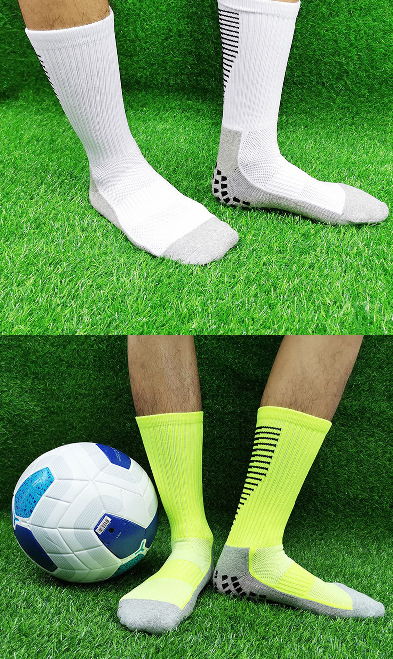 Wholesale Custom Compression Athletic Anti-slip Grip Socks Short Sports Football Soccer Socks