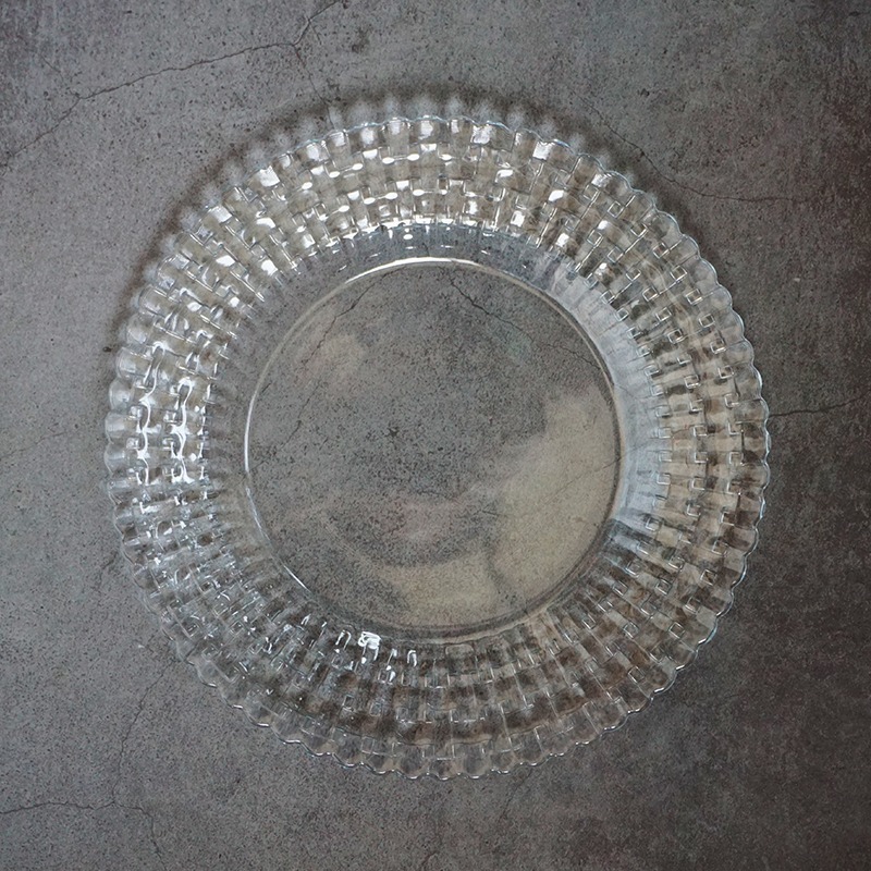 Wholesale  Elegant large etched clear round glass plate handmade transparent wedding plate