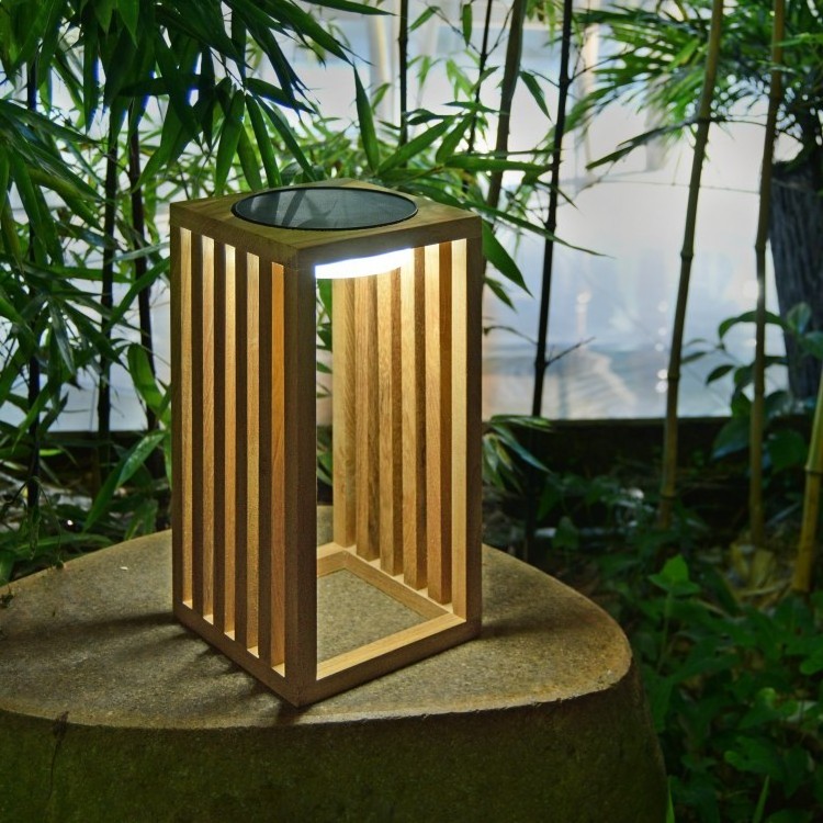 New Design Portable Solar Wooden Led Lantern For Garden Hotel Lawn Landscape Decoration