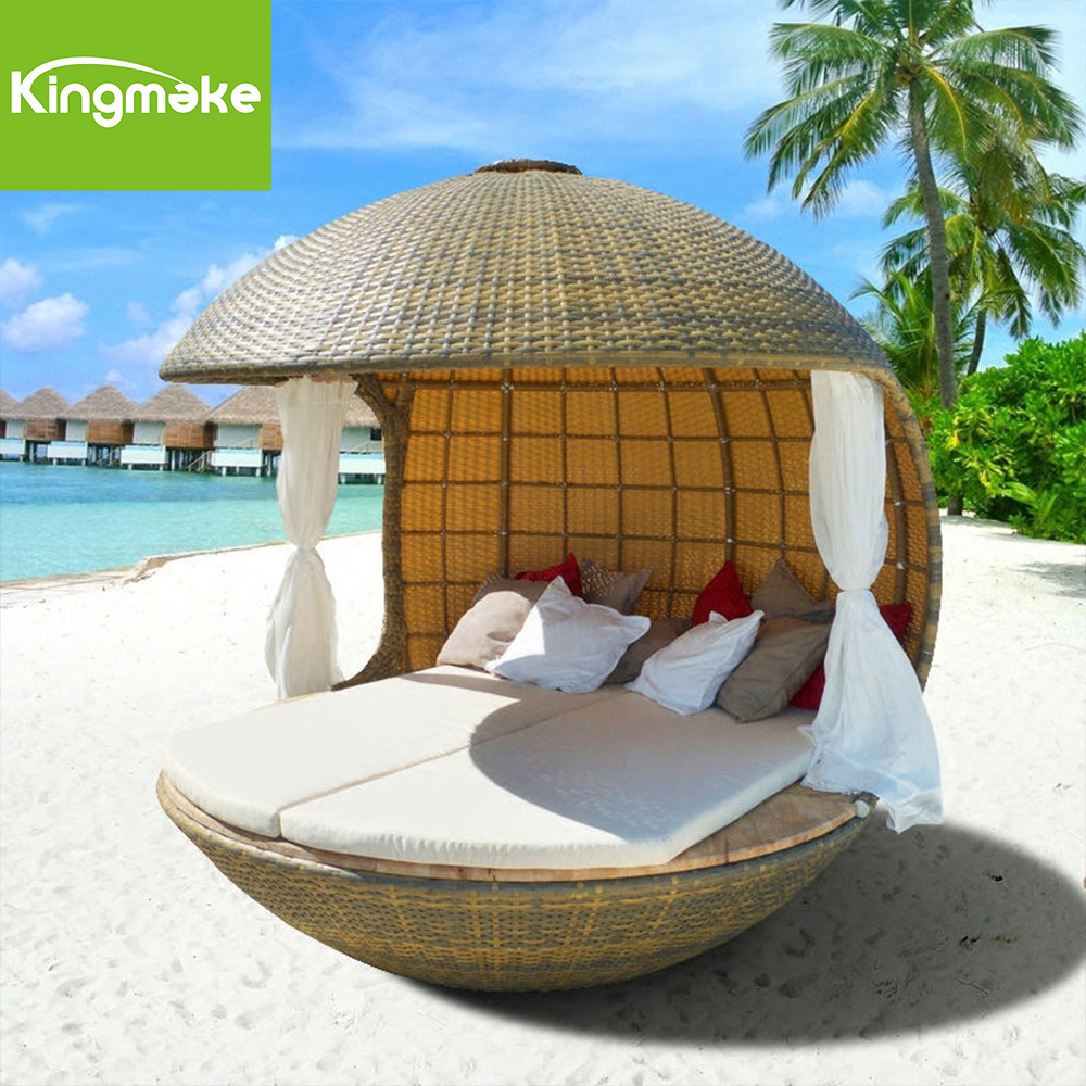 Outdoor Day Bed Swimming Pool Lounge Seaside Cabana With Canopy Seaside Beach Rattan Sunbed Daybed