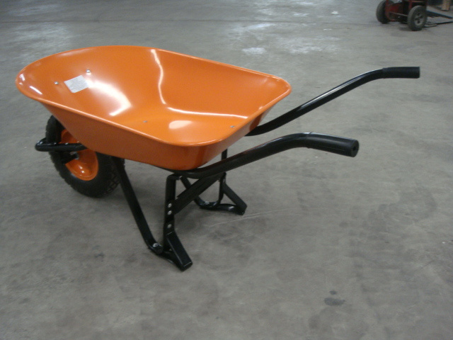 6-cuft Steel Wheelbarrow with Steel Handles and Pneumatic Wheel wb7400R