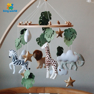 2024 High Quality Gender Neutral Custom Logo Nursery Decor Plush Stuffed Soft Animals Bed Felt Jungle Safari Baby Crib Mobile