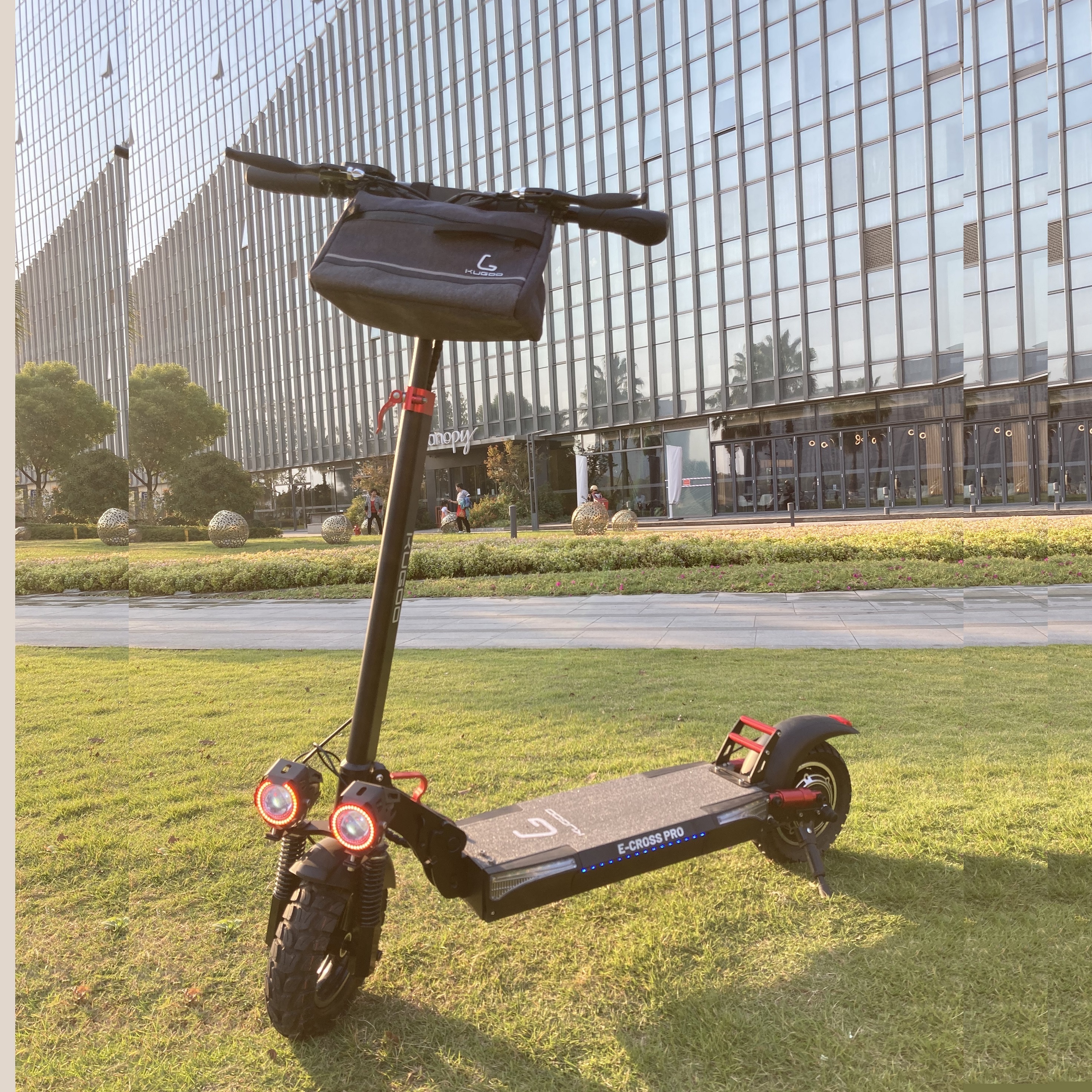 KUGOO 2024 popular M4 PRO EU US CA AU Wholesale China Electric Scooter Two Wheel Foldable Adult Mini Scooter electric