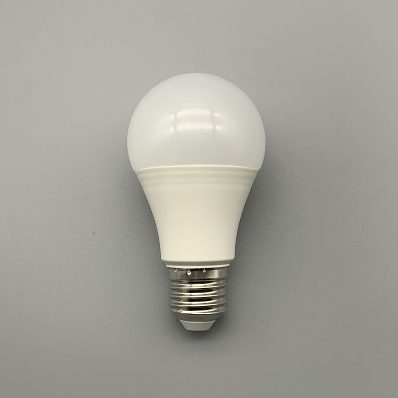 Edison light A60 A19 European quality led bulb light 7W 9W 12W e27 b22 White and colored